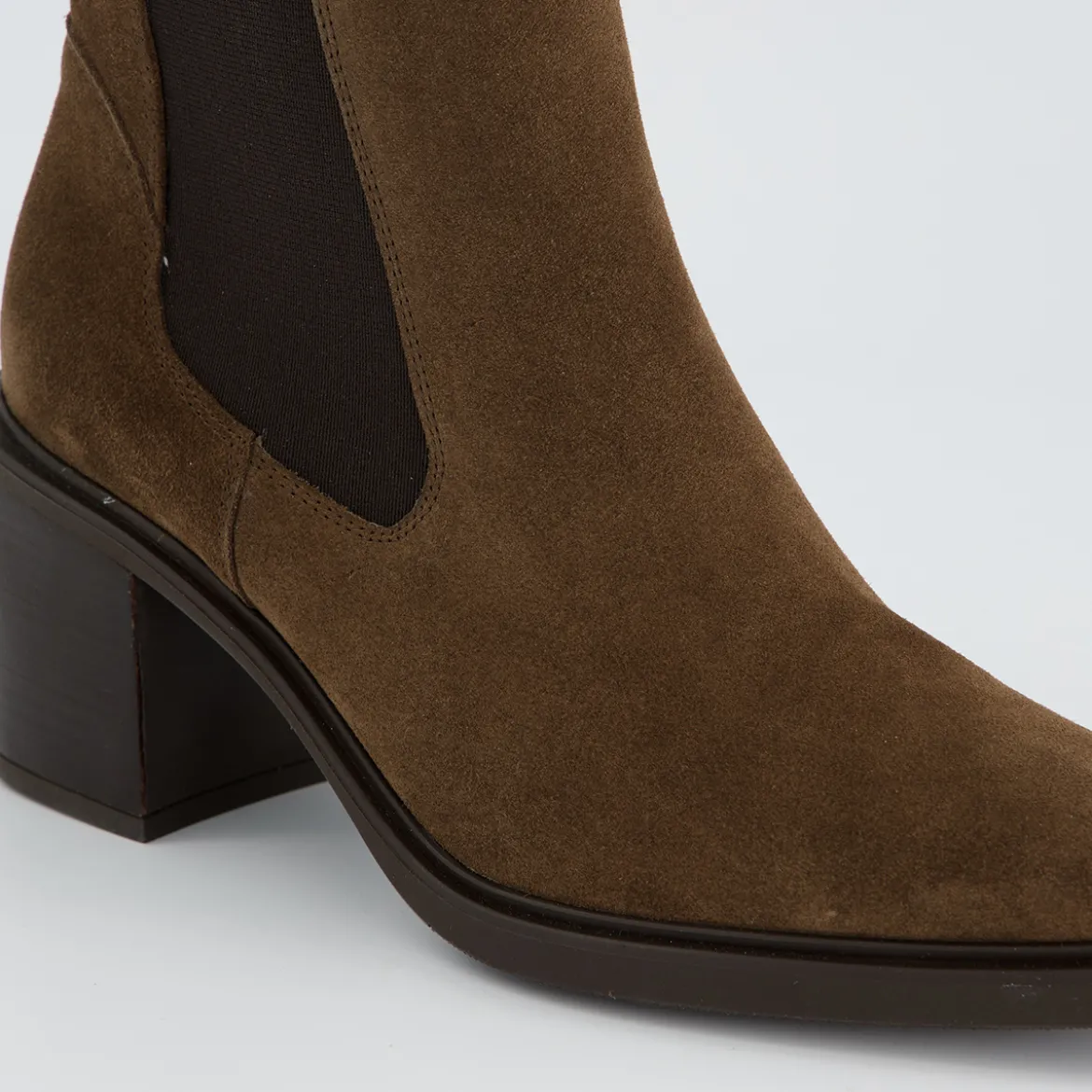 Chelsea-Stiefelette 8252-010