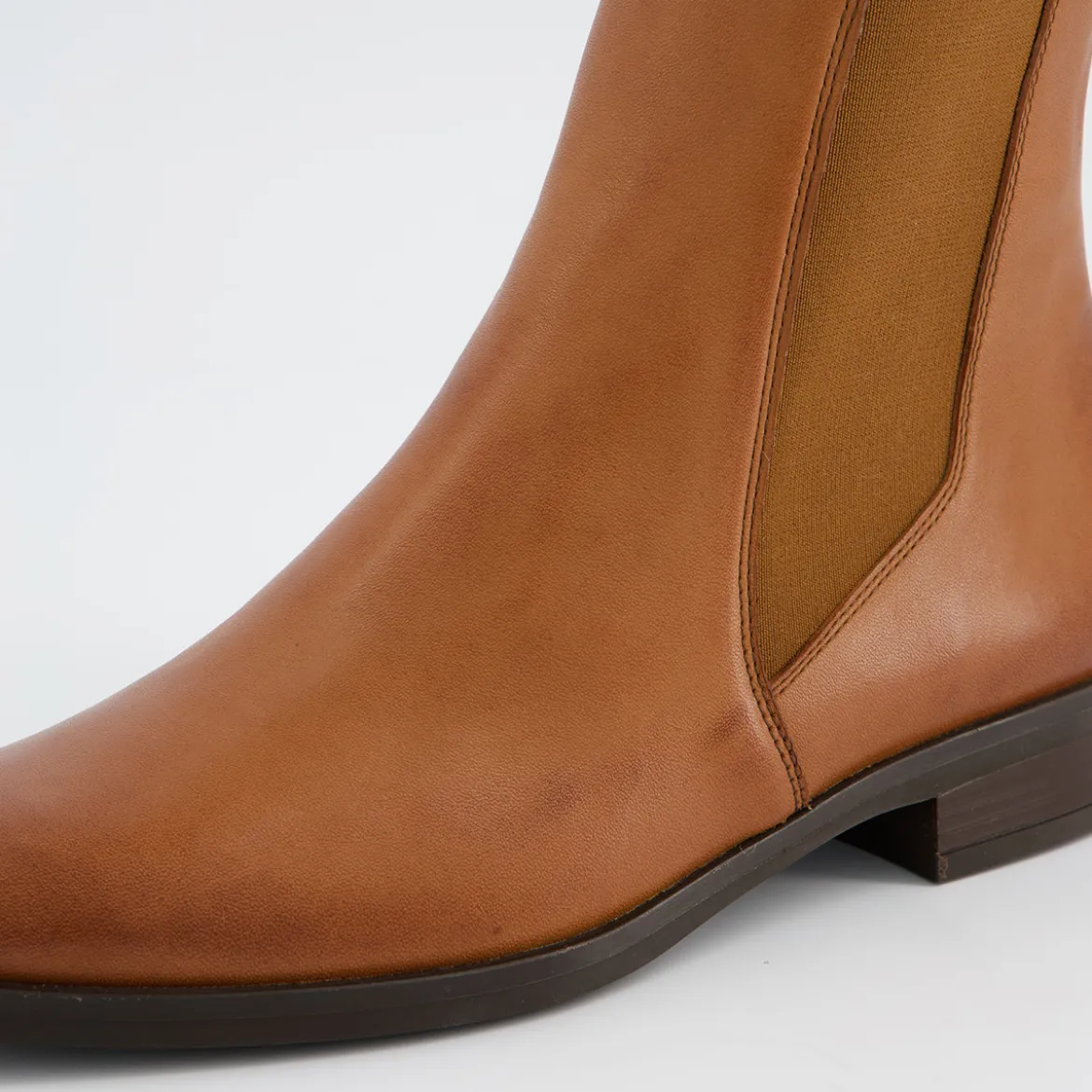 Chelsea-Stiefelette 8264-020