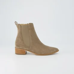 Chelsea-Stiefelette 8271-010