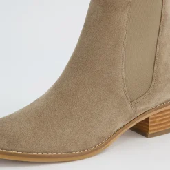 Chelsea-Stiefelette 8271-010