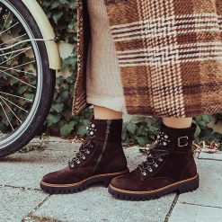 Detailverliebte Schnürstiefelette 9494-003