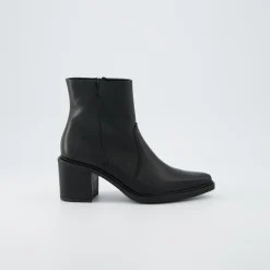 Stiefelette 8244-008