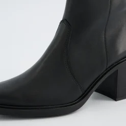 Stiefelette 8244-008