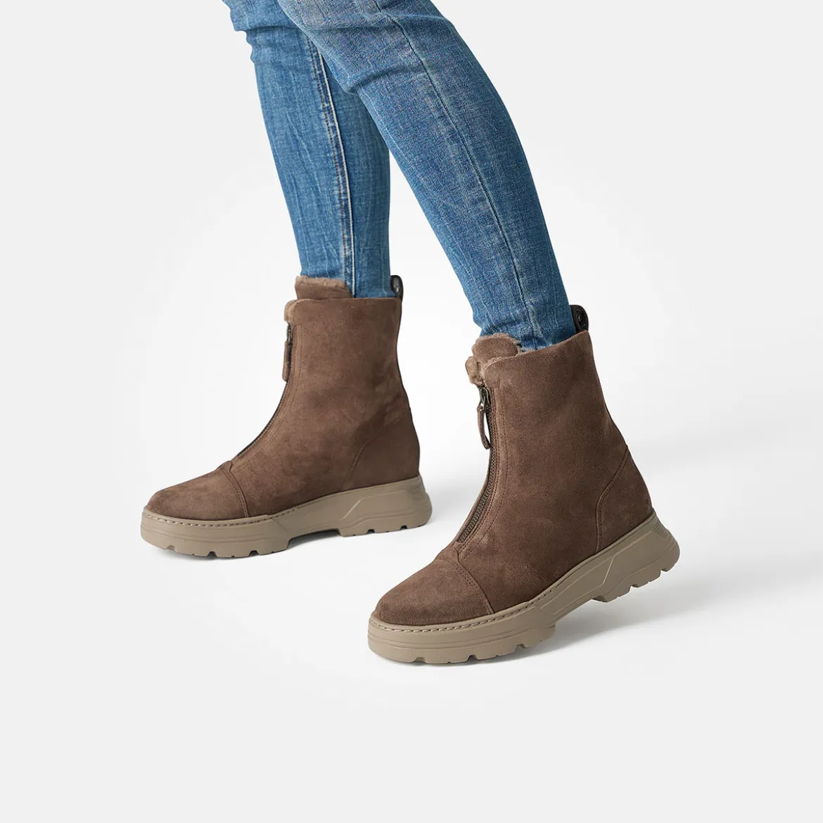 Stiefelette 8243-008